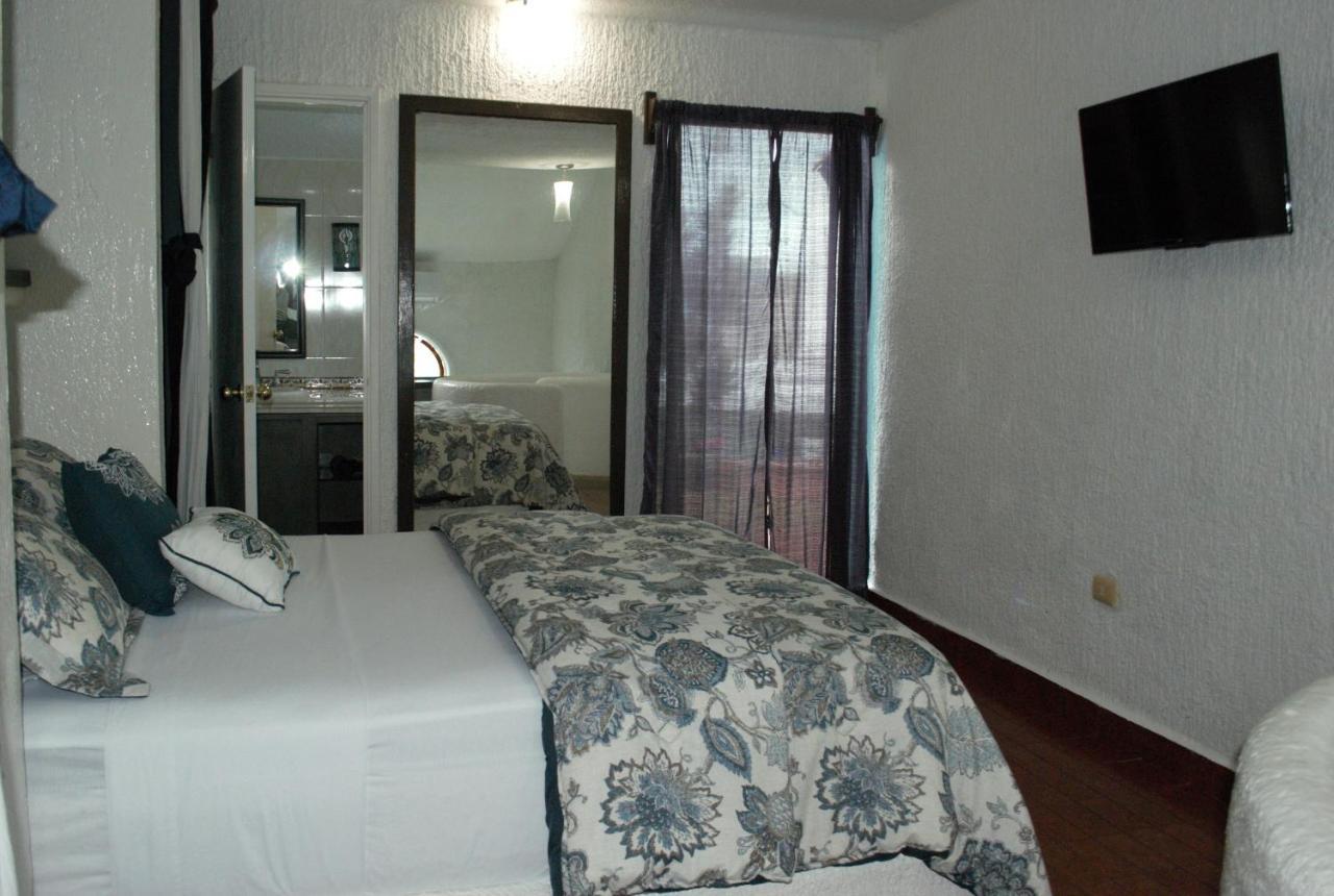 Hotel Villas Las Anclas Cozumel Exterior photo